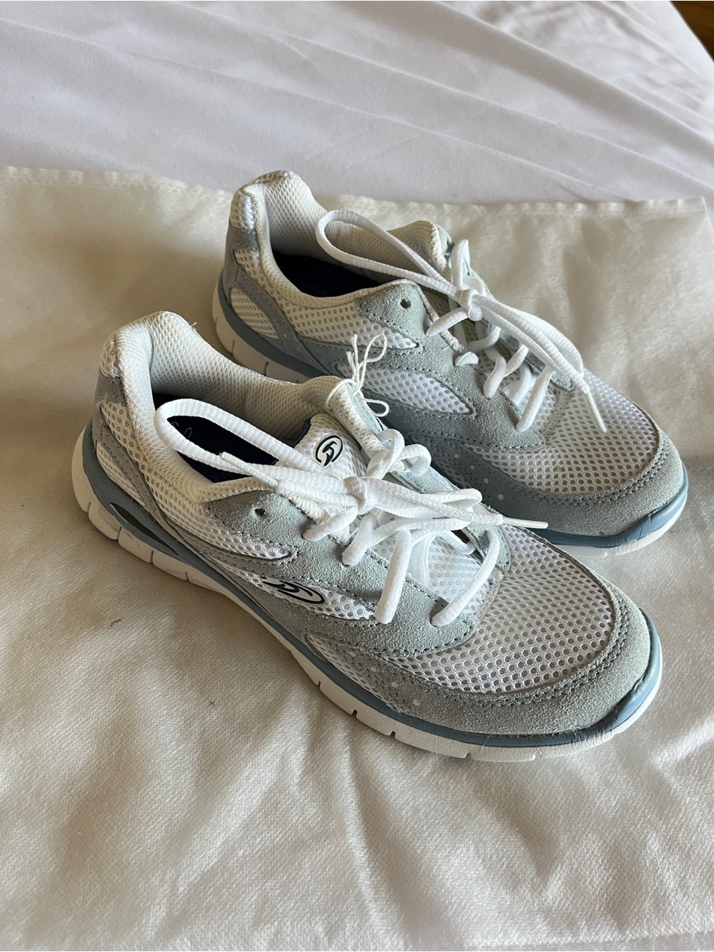 Dr Scholls Shoes Women Size 6.5 Grey White Leather Mesh Sneaker